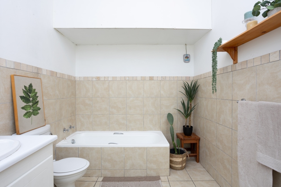 4 Bedroom Property for Sale in Gardens Western Cape